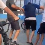 PM reformado agride jovem com socos e tapas em praça: “aqui quem manda sou eu”