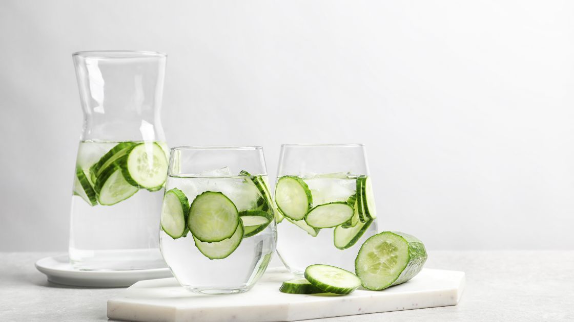 Água com pepino dieta detox