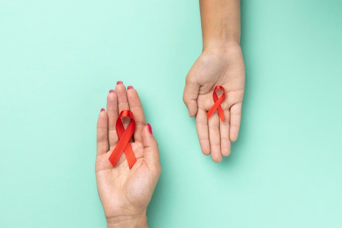 Dezembro Vermelho: mês de prevenção, testagem e combate ao estigma do HIV