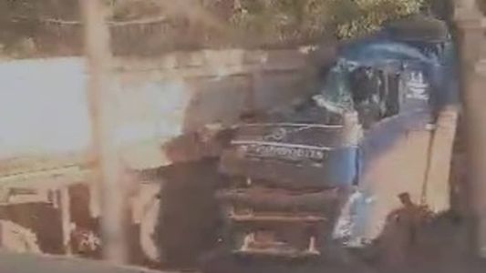 Ainda não há previsão de liberação da avenida Risoleta Neves