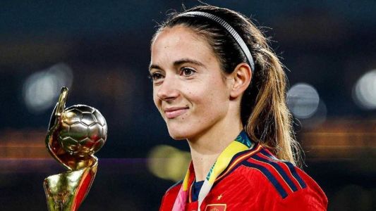 Aitana Bonmati celebrou o elogio de Pep Guardiola