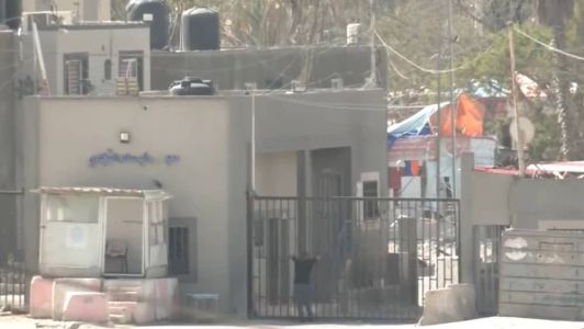 Ajuda humanitária começa a entrar em Gaza a partir do Egito