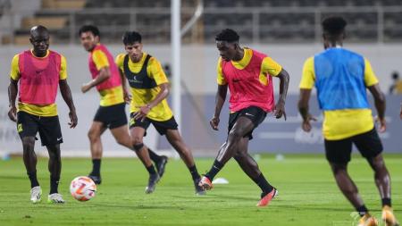 Al-Ittihad busca a liderança
