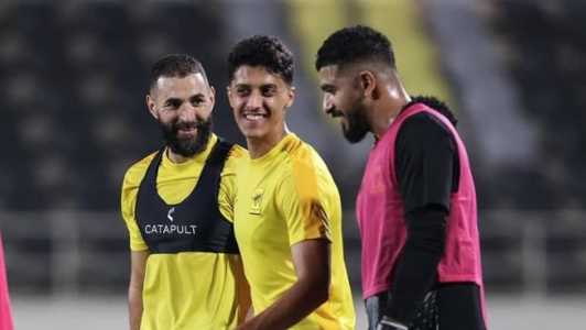 Al-Ittihad e Al-Hazem se enfrentam na Liga Saudita
