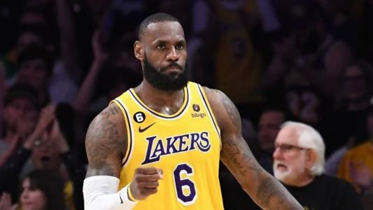 Ala teve atuação de destaque em vitória do Lakers
