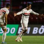 Alan Franco faz primeiro gol pelo São Paulo no Morumbi: 'Que saiam muito mais'