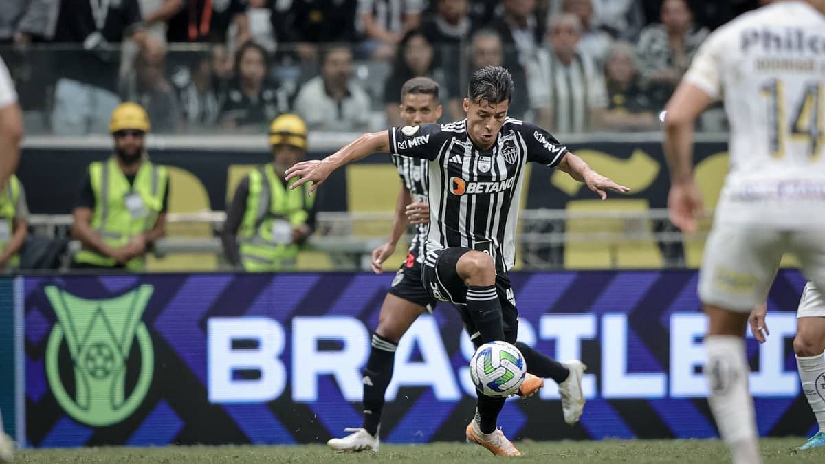 Atlético: volante Alan Franco sofre lesão e vira novo desfalque para Scolari