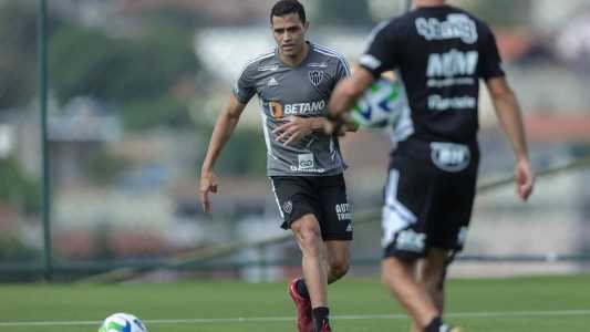 Alan Kardec foi liberado para fazer o processo de transição, nesta segunda (15)