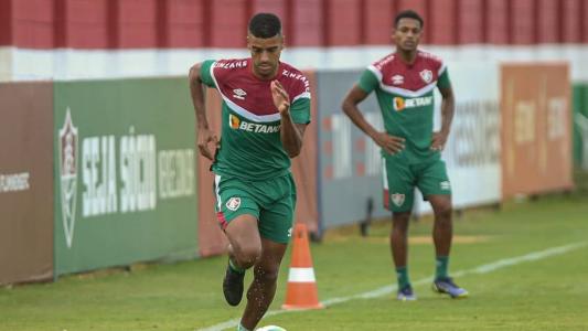Alan não vai mais jogar com a camisa do Fluminense