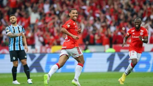 Alan Patrick é o artilheiro do Inter em 2023