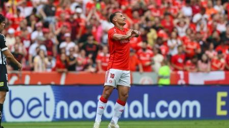 Alan Patrick tem 14 gols marcados em 53 jogos