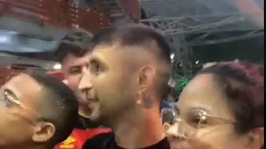 Alan Ruiz foi recebido por torcedores do Sport no aeroporto