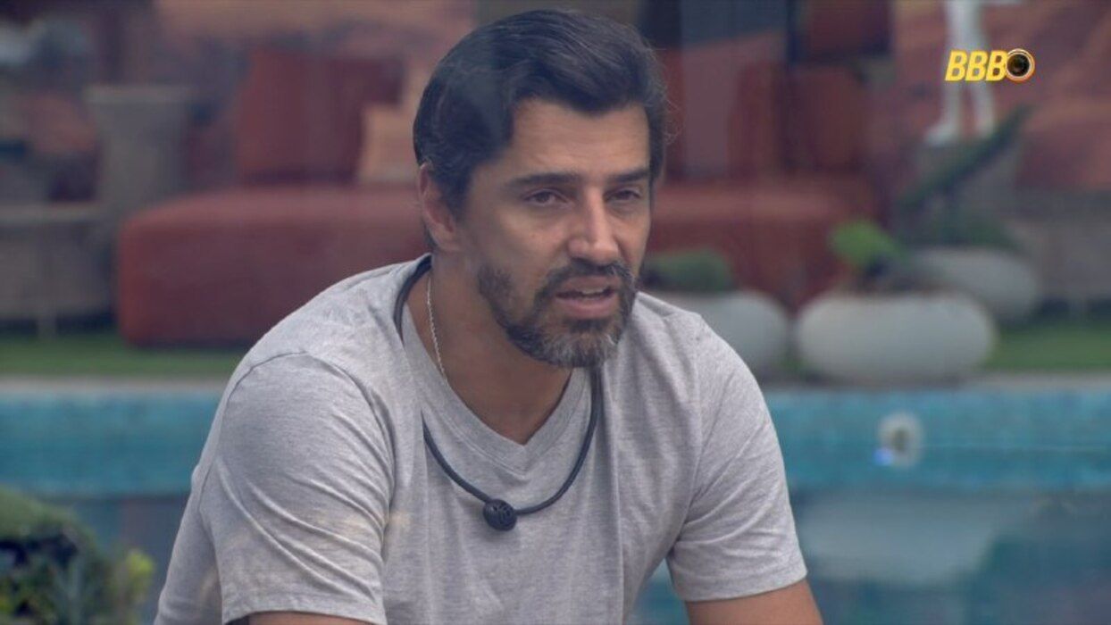 BBB 26: Alberto Cowboy chama Boninho de 'mal-educado' ao relembrar BBB 7