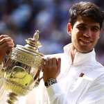 Alcaraz é impiedoso, vence Djokovic e é bicampeão de Wimbledon