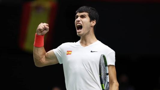 Alcaraz durante partida pela Seleção Espanha de Vôlei