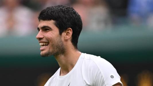 Alcaraz teve vitória tranquila na primeira rodada de Wimbledon