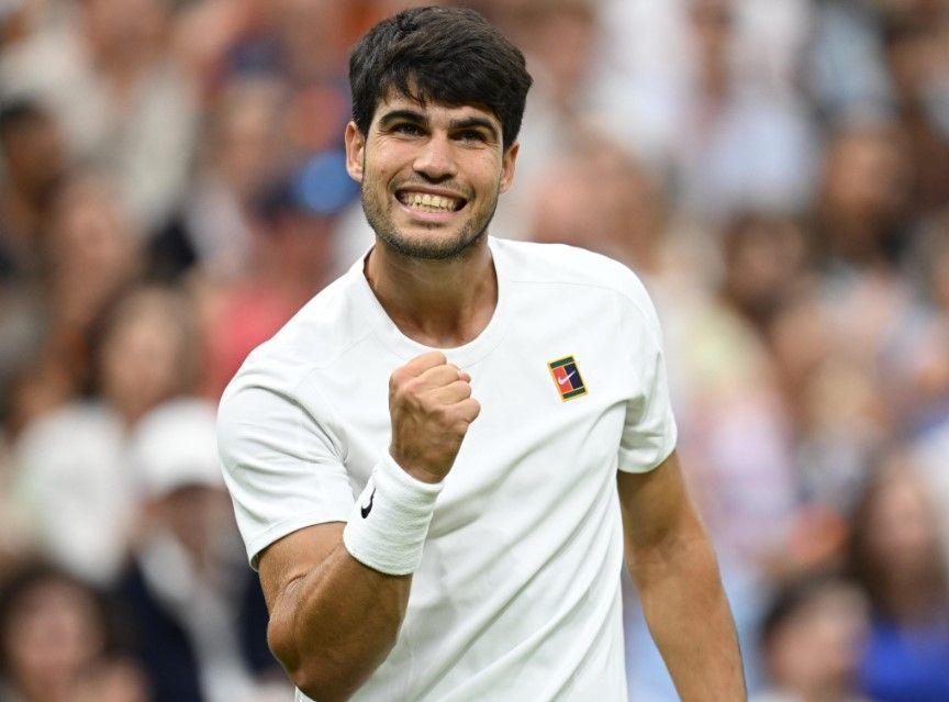 Alcaraz vira contra Rublev, chega a 22 vitórias seguidas e vai às quartas em Wimbledon