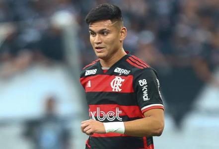 Alcaraz fica fora dos próximos três jogos do Flamengo na Série A do Brasileiro