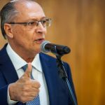 Alckmin diz que incentivo gerou venda de 125 mil veículos e descarta renovação de programa