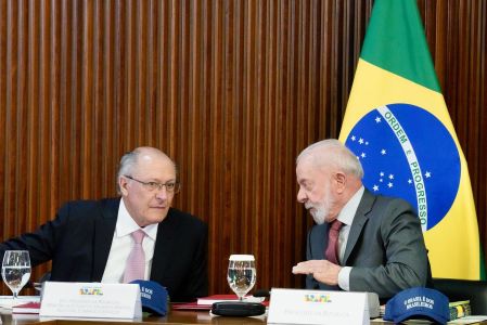 O vice-presidente Geraldo Alckmin e o presidente Lula