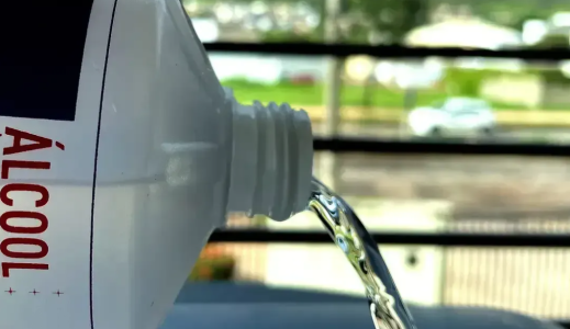 A comercialização desse tipo de álcool tinha sido proibida pela Anvisa (Agência Nacional de Vigilância Sanitária) em 2024