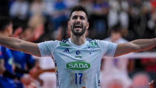 Alê, líbero do Cruzeiro