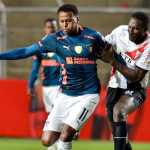 LDU passa sufoco, perde para o Always Ready, mas avança na Sul-Americana