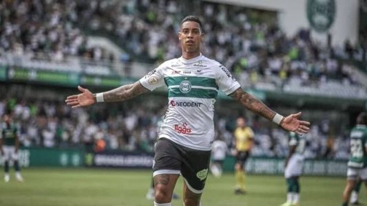 Alef Manga será reintegrado ao elenco principal do Coritiba