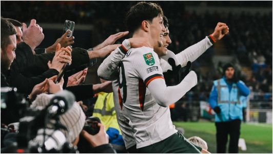 Alejandro Garnacho comemora gol do Chelsea na Copa da Liga Inglesa