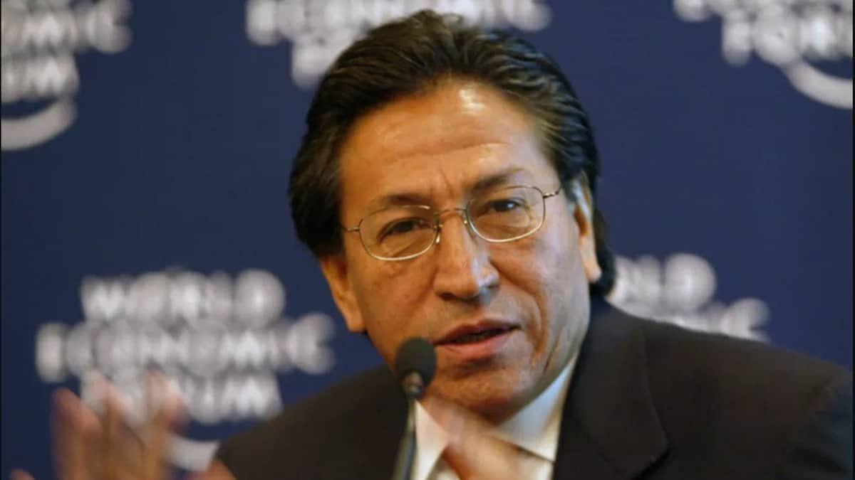 Ex-presidente do Peru envolvido em caso de corrupção da Odebrecht se entrega à polícia nos EUA