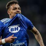 Condé admite expectativa para contar no Vitória com meia Daniel Júnior, do Cruzeiro
