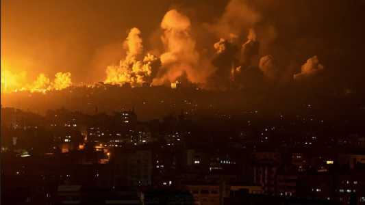 Além dos mortos, a ofensiva lançada pelo Hamas, que governa Gaza, deixou até agora mais de 2.000 feridos em Israel