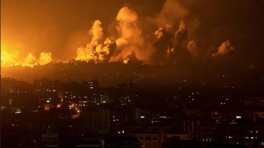 Além dos mortos, a ofensiva lançada pelo Hamas, que governa Gaza, deixou até agora mais de 2.000 feridos em Israel