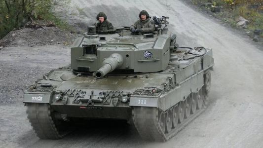 Alemanha acertou envio de tanques Leopard 2 para Exército ucraniano