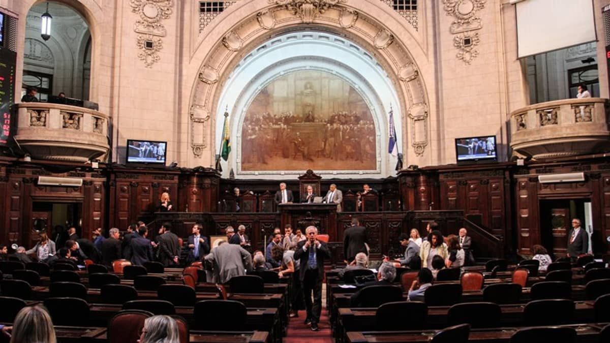 Alerj aprova mudanças na lei orgânica da Polícia Civil que abrem caminho para indicação de secretário