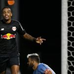 Ex-Galo marca duas vezes, e Bragantino vence a Ferroviária no Paulistão