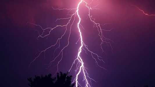 Alerta de tempestade vale até as 23h59 desta terça-feira (26)