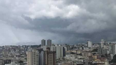 Alerta de temporal da Defesa Civil de Belo Horizonte termina às 8h de sábado (28)