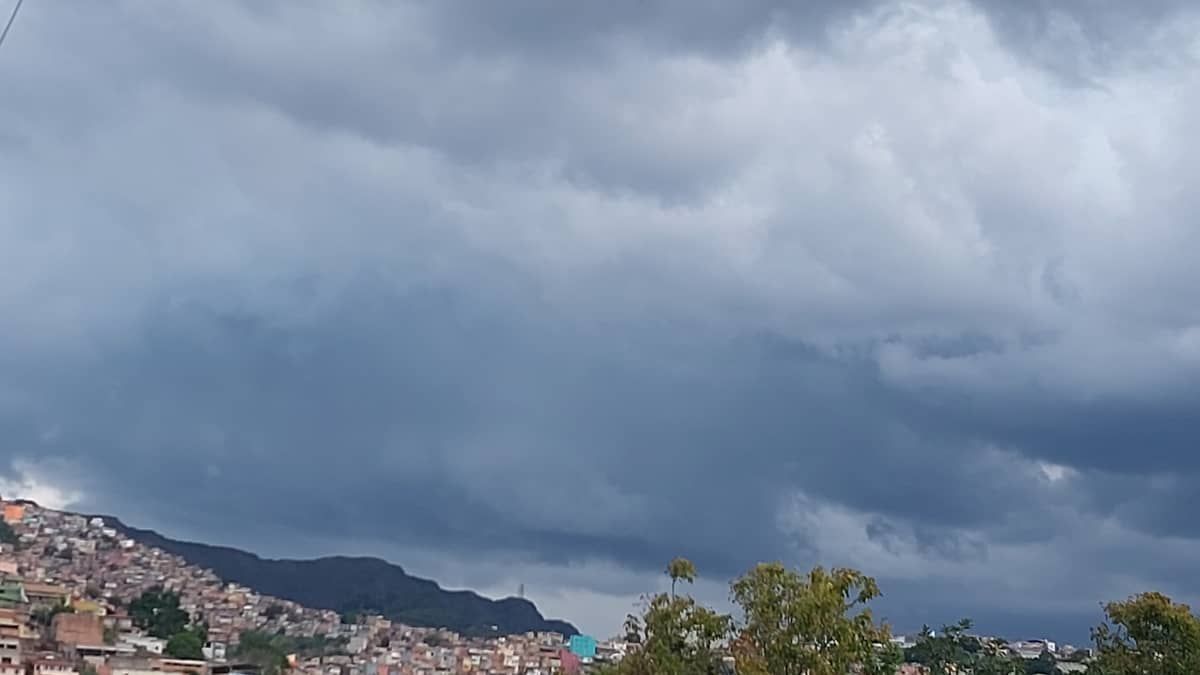 Veja as cidades de Minas que podem ser atingidas por vendaval nas próximas horas 