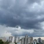 Inmet emite alerta de tempestade para todo o estado MG; 714 cidades podem ter chuva de até 100 mm