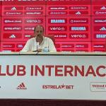 Presidente do Inter explica demora na decisão pela permanência de Mano