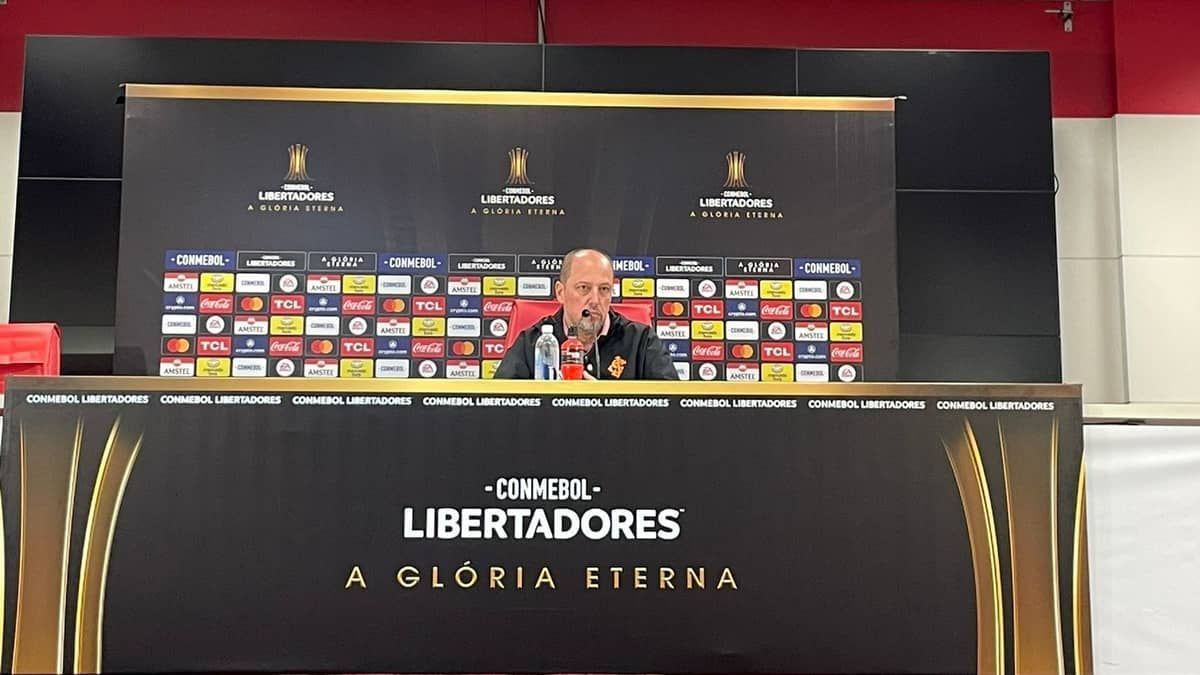 Presidente do Inter lamenta eliminação na Libertadores: 'Luto'