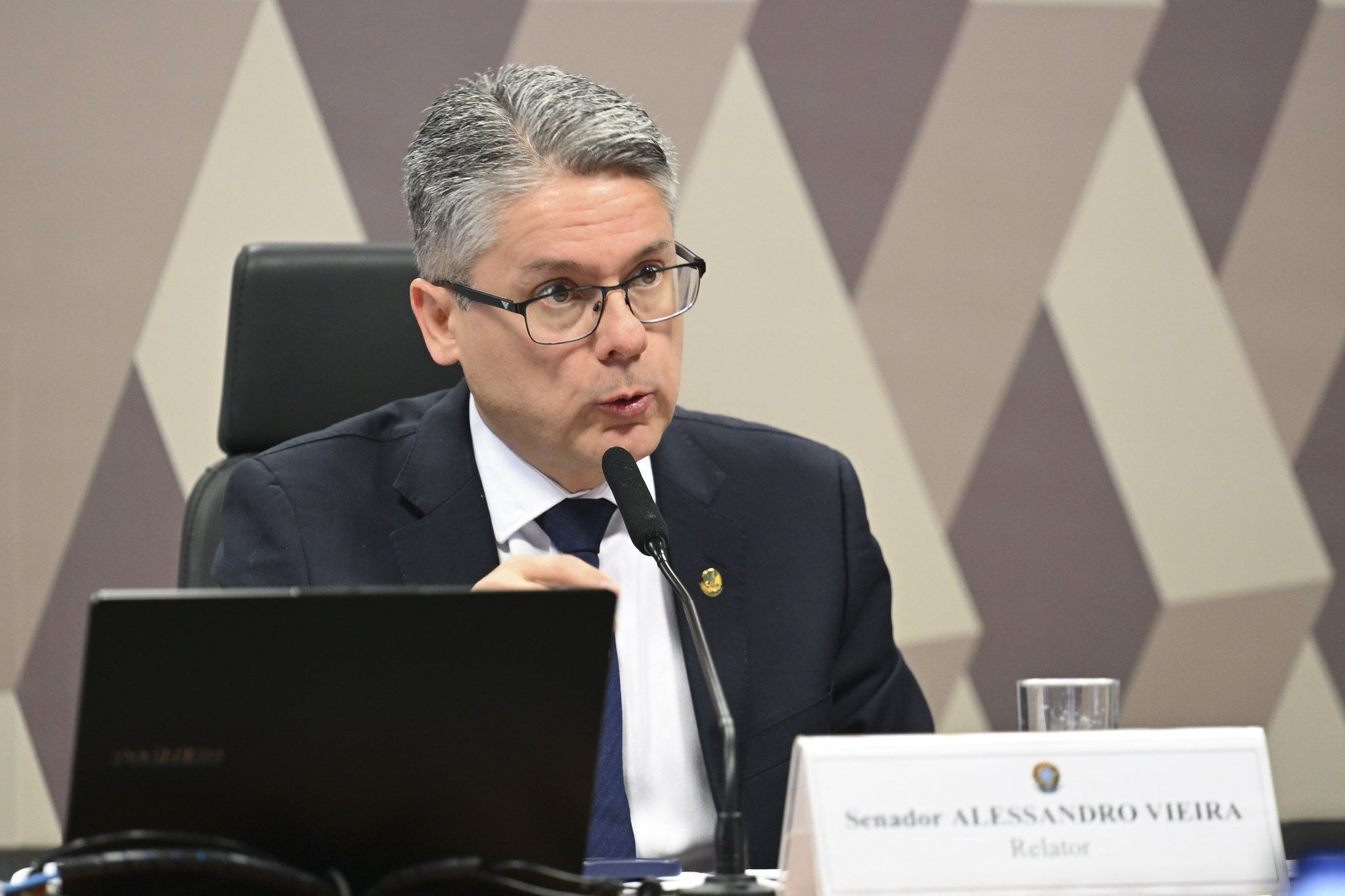 PL Antifacção: Relator no Senado retoma julgamento de homicídios por júri popular