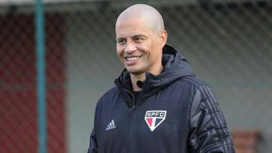 Alex comandou o sub-20 do São Paulo por 19 meses; veja números