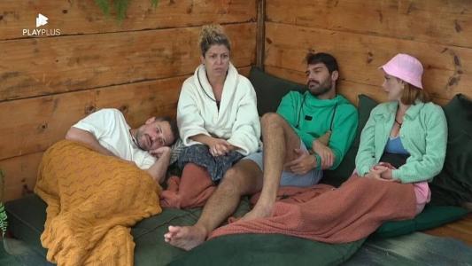 Alex Gallete, Bárbara Borges, Shayan e Deborah Albuquerque em A Fazenda 14