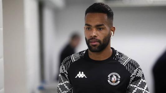 Alex Teixeira tem contrato até dezembro de 2023 e vai sair do Vasco