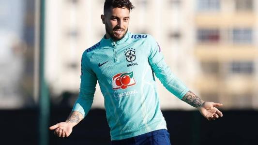 Alex Telles jogou pela Seleção Brasileira