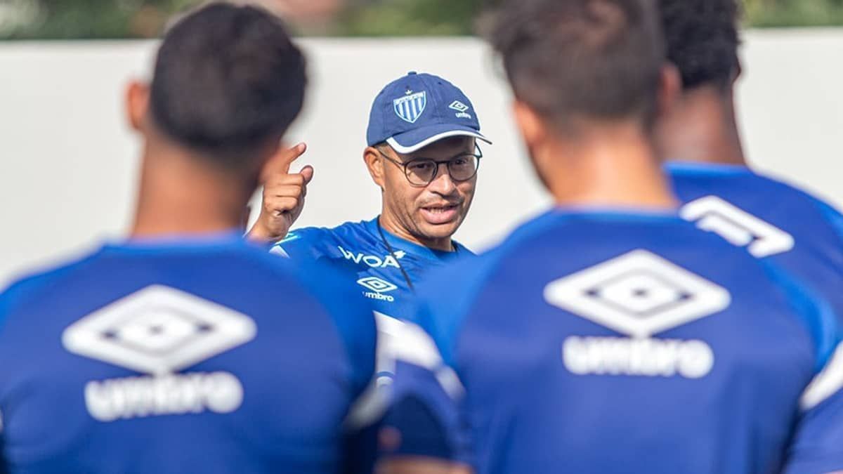 Alex como treinador do Cruzeiro? Veja o que disse o 'Talento Azul'