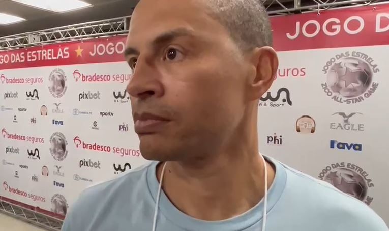 Alex diz o que espera de Larcamón no comando do Cruzeiro