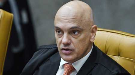 Alexandre de Moraes determinou compartilhamento de informações de líderes de bloqueios nas estradas pela PF